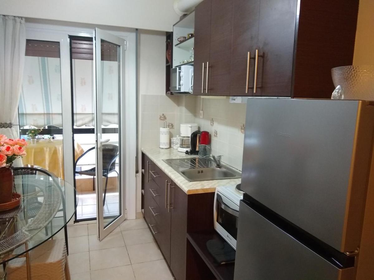 Acropolis Within 10 Minutes Walk! Classical Apartment And A Hostess At Your Side! Афины Экстерьер фото