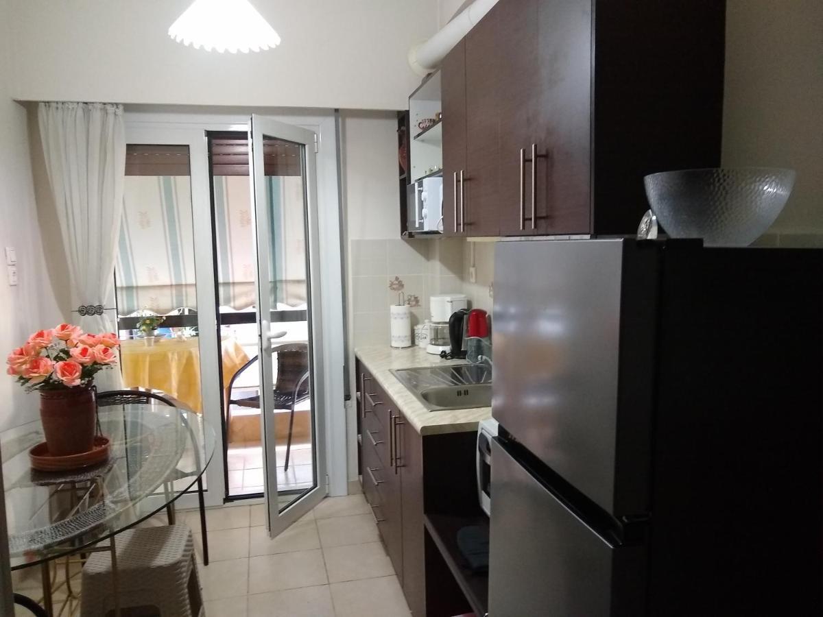 Acropolis Within 10 Minutes Walk! Classical Apartment And A Hostess At Your Side! Афины Экстерьер фото