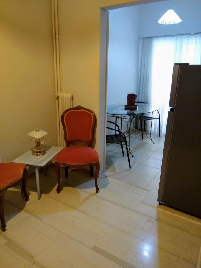Acropolis Within 10 Minutes Walk! Classical Apartment And A Hostess At Your Side! Афины Экстерьер фото